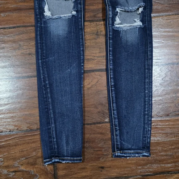 American Eagle Outfitters Women's Distressed Blue Jeans - Picture 2 of 9
